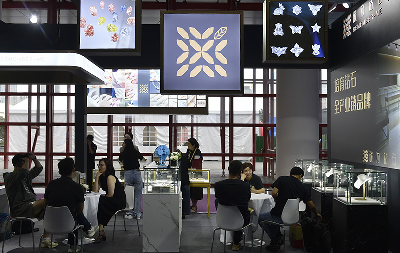 EMC体育 EMC易倍体育第六届磨料磨具磨削展览会暨2023金刚石产业大会在郑州举行(图7)
