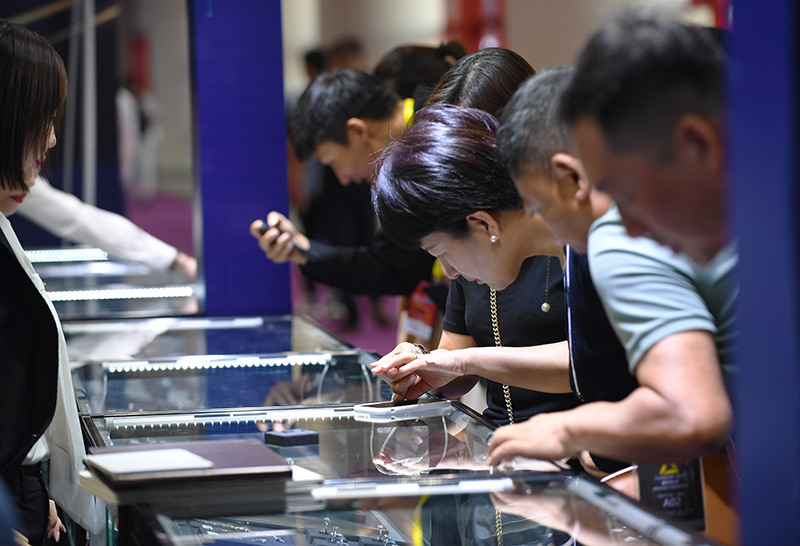 EMC体育 EMC易倍体育第六届磨料磨具磨削展览会暨2023金刚石产业大会在郑州举行(图5)