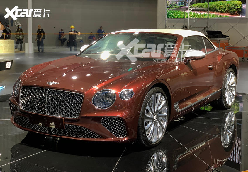 EMC易倍体育 易倍EMC广州车展探馆：欧陆GT Mulliner敞篷版(图1)